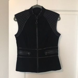 Magaschoni black vest